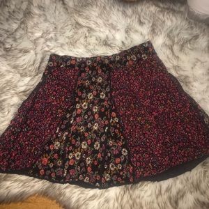 Floral print Zara Skirt size L